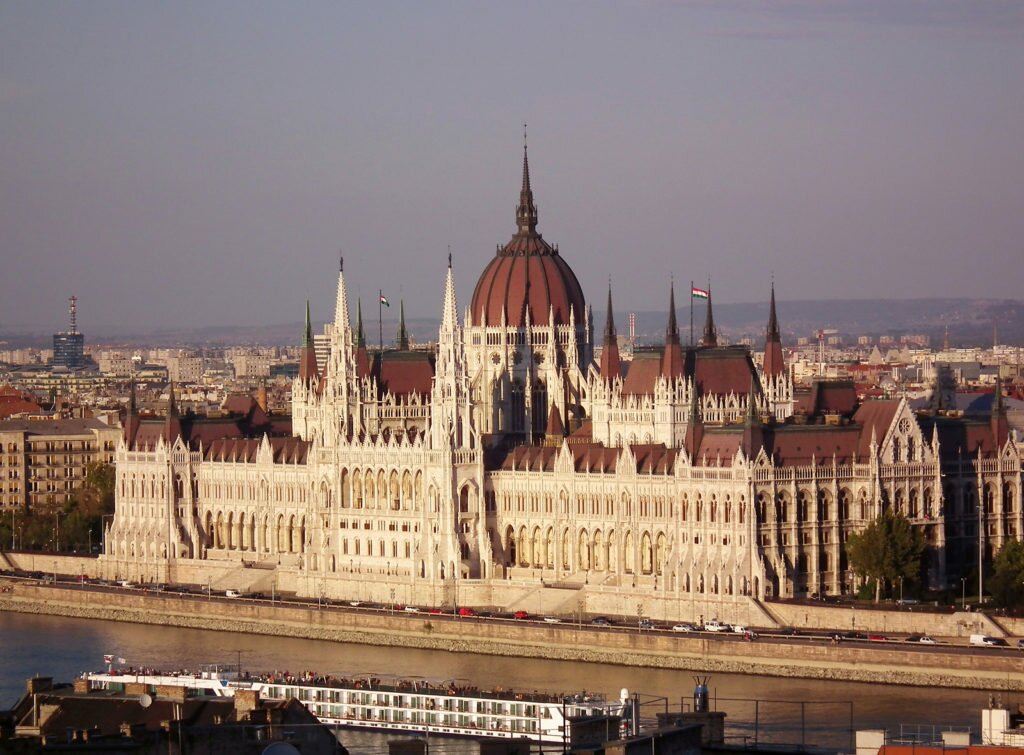 Венгерский парламент Венгрия